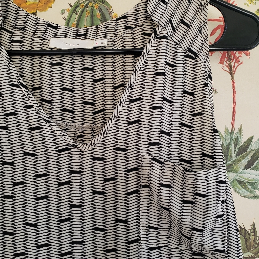 patterned tank top - Picture 4 of 4
